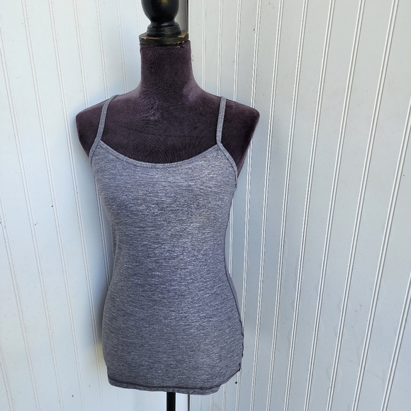 Lululemon Tank Top Womens Gray Heathered Built In Bra Strappy Athletic Yoga Sz 6 - Picture 1 of 13